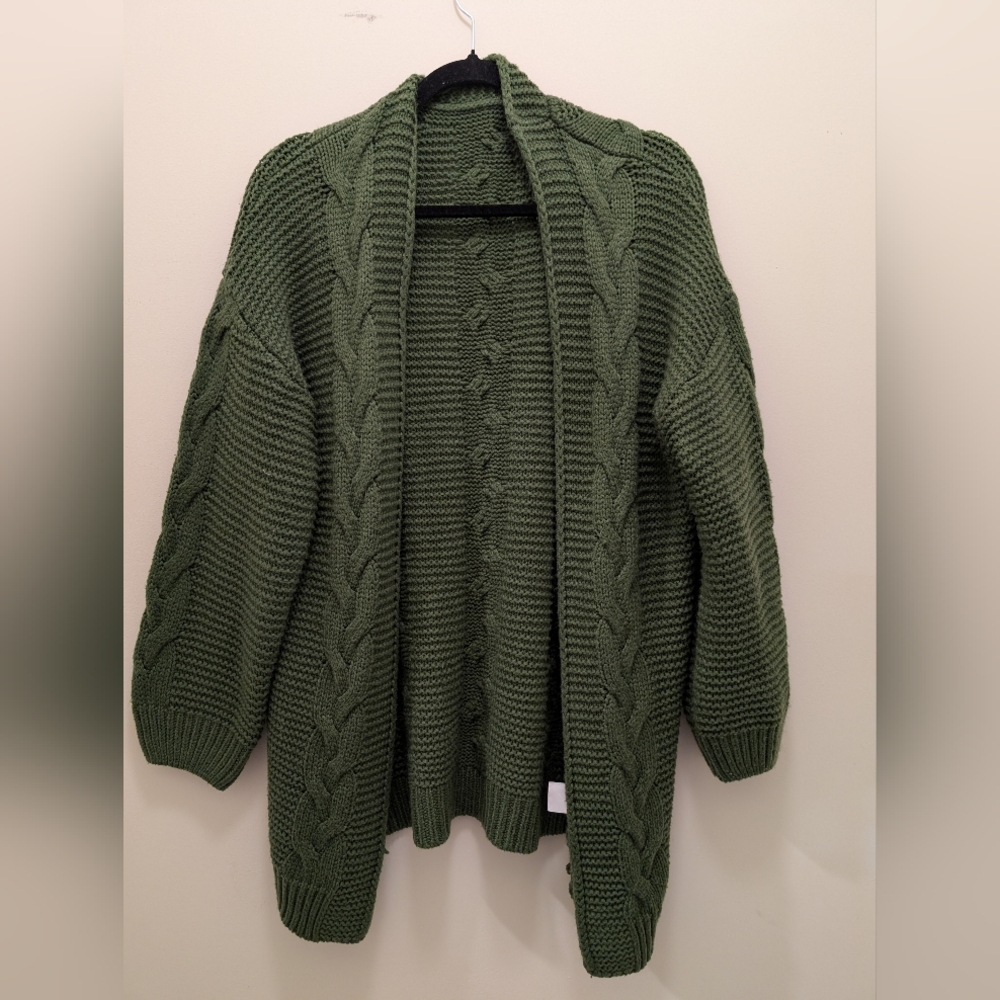 Oversized Open Front Chunky Green Cable Knit Acrylic Women's Cardigan